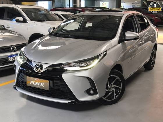TOYOTA YARIS 1.5 16V FLEX SEDAN XLS MULTIDRIVE TOYOTA YARIS 1.5 16V FLEX SEDAN XLS MULTIDRIVE